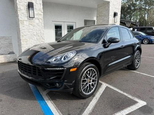 2016 Porsche Macan AWD 4dr S