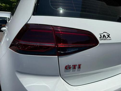 White 2017 Volkswagen Golf GTI 2.0T S 4-Door