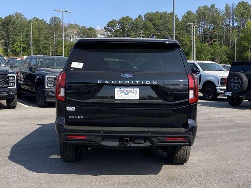 Agate Black Metallic 2026 Ford Expedition Active