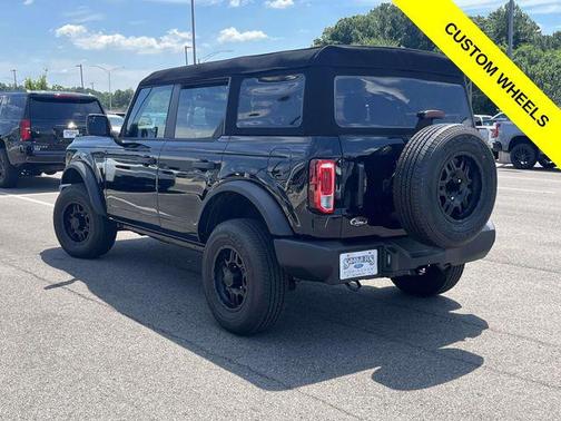 Shadow Black 2025 Ford Bronco Base