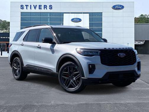 Space White Metallic 2026 Ford Explorer ST-Line