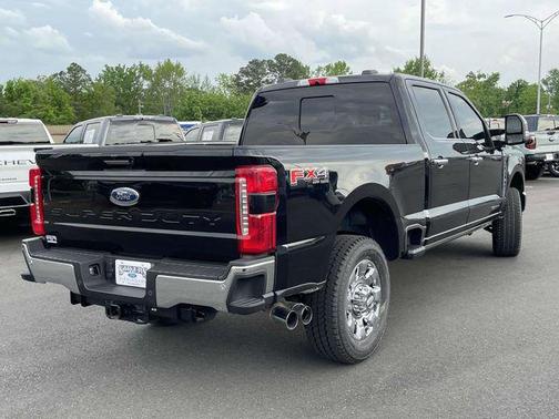2023 Ford F-350 Lariat
