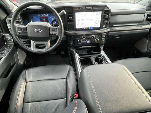 2023 Ford F-350 Lariat