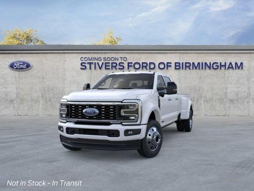 Star White Metallic Tri-Coat 2026 Ford F-450 Platinum