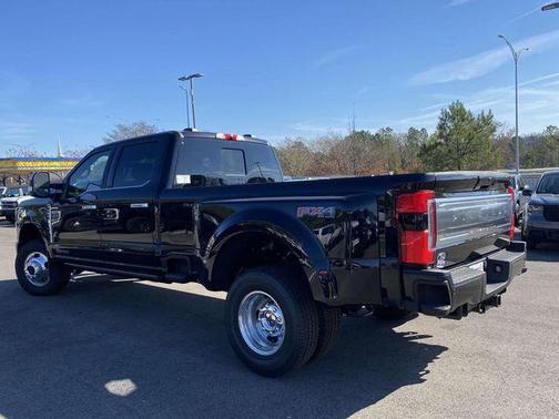 2026 Ford F-350 Platinum