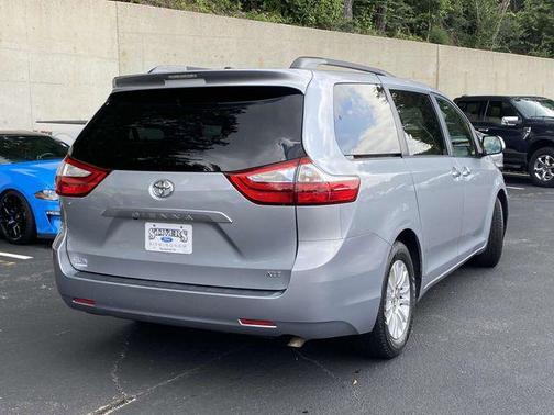 2016 Toyota Sienna Limited