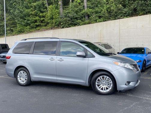 2016 Toyota Sienna Limited