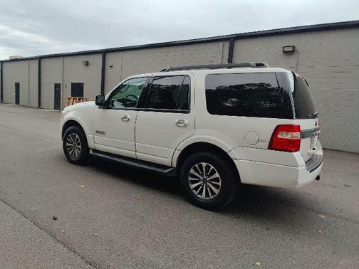 2017 Ford Expedition XLT