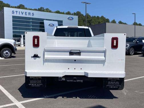 Oxford White 2026 Ford F-350 XL