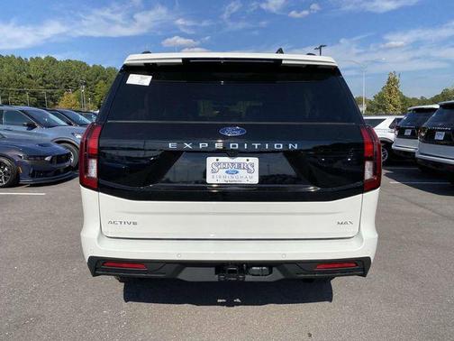 2025 Ford Expedition Max Active 4x4