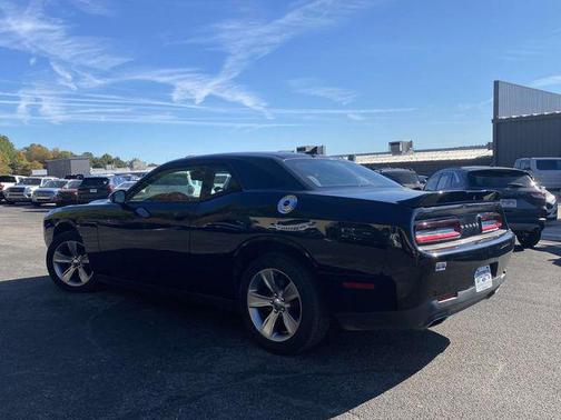 2018 Dodge Challenger SXT