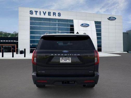 2026 Ford Expedition Max Active 4x2