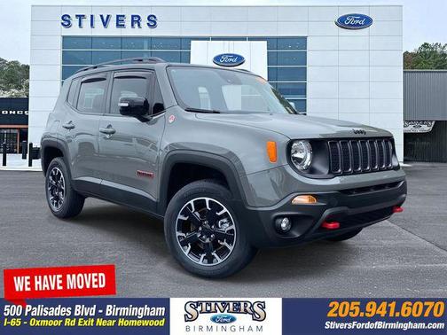 2023 Jeep Renegade Trailhawk