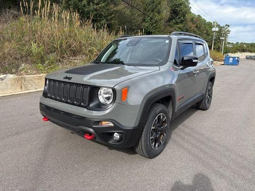 2023 Jeep Renegade Trailhawk