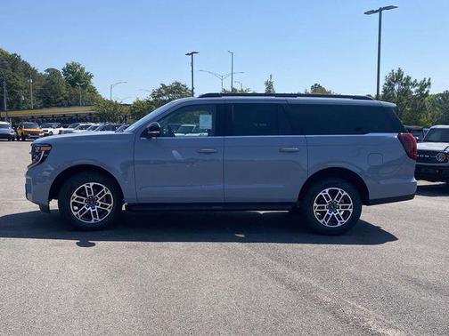 Glacier Gray Metallic Tri-Coat 2026 Ford Expedition Max Active 4x4