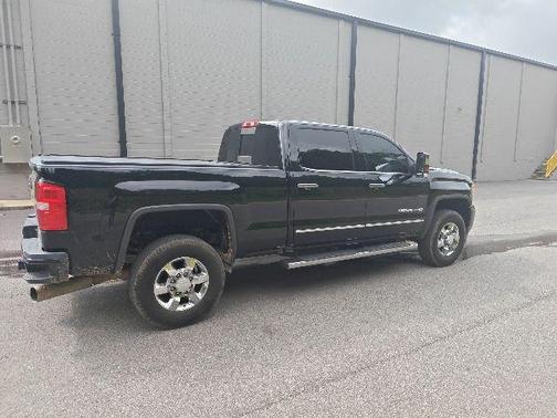 Onyx Black 2018 GMC Sierra 3500 Denali