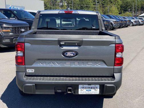 Carbonized Gray Metallic 2026 Ford Maverick Lariat