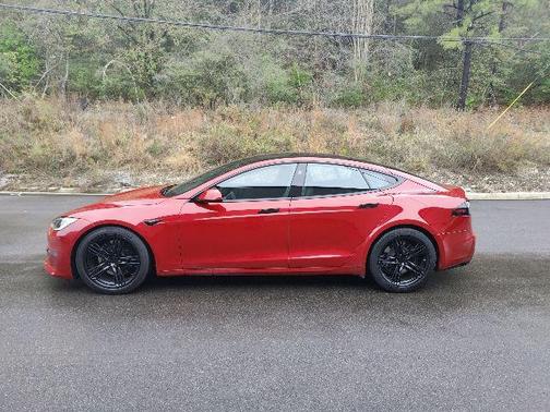 2022 Tesla Model S Base