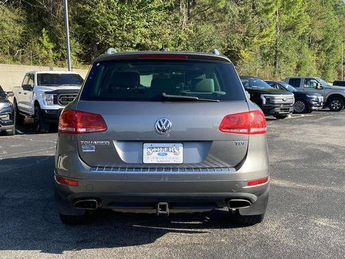 2012 Volkswagen Touareg TDI Executive