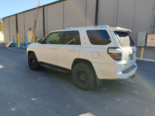 2016 Toyota 4Runner SR5 Premium