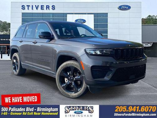 2022 Jeep Grand Cherokee Altitude