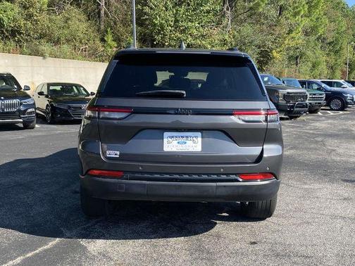 2022 Jeep Grand Cherokee Altitude