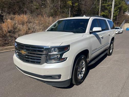 2017 Chevrolet Suburban LT