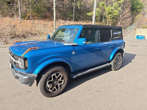 2023 Ford Bronco Outer Banks