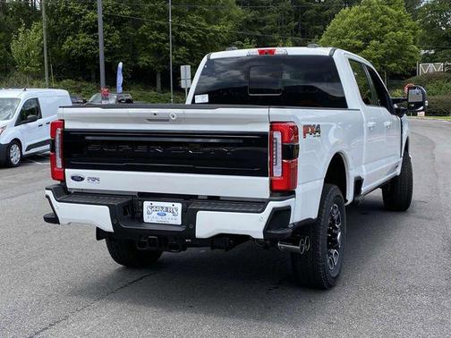 2025 Ford F-350 Platinum