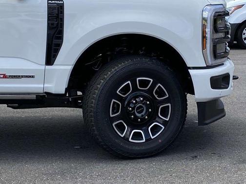 2025 Ford F-350 Platinum