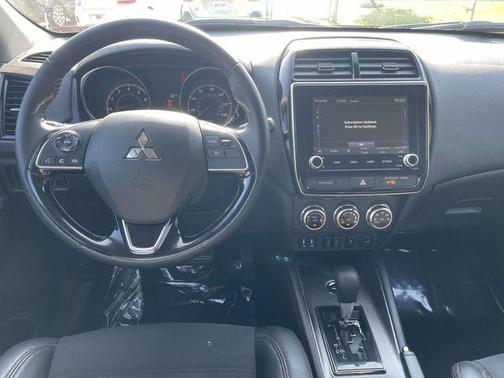 2022 Mitsubishi Outlander Sport SE