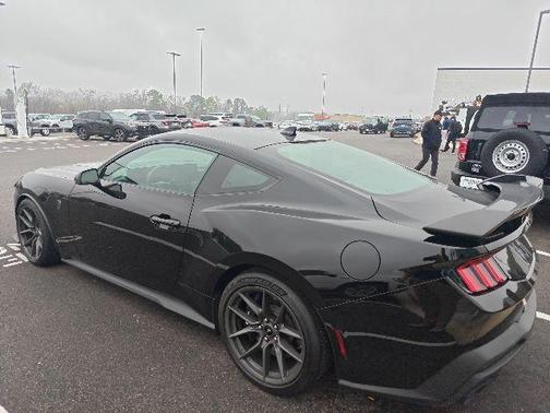 2025 Ford Mustang Dark Horse Fastback