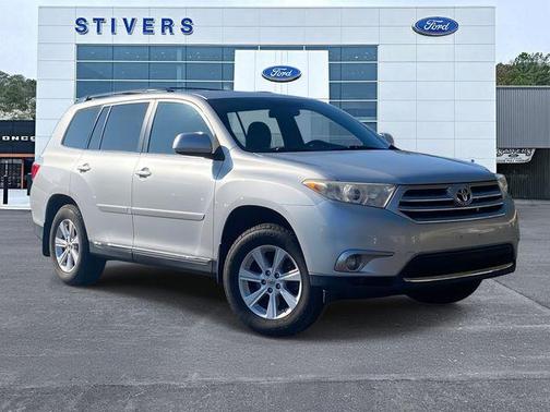 2011 Toyota Highlander SE
