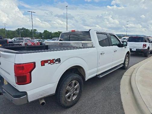 Oxford White 2019 Ford F-150 XLT