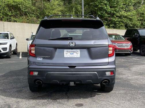 Modern Steel Metallic 2021 Honda Passport 2WD EX-L