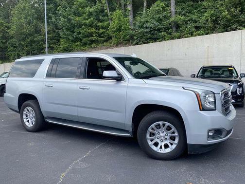 2017 GMC Yukon XL SLT