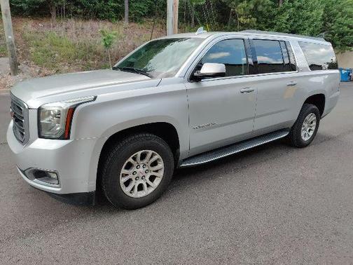 2017 GMC Yukon XL SLT