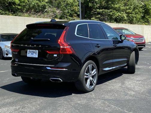 2021 Volvo XC60 Recharge Plug-In Hybrid T8 Inscription Expression