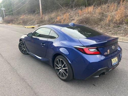 2025 Toyota GR86 Base