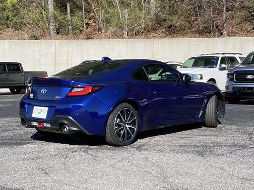 2025 Toyota GR86 Base