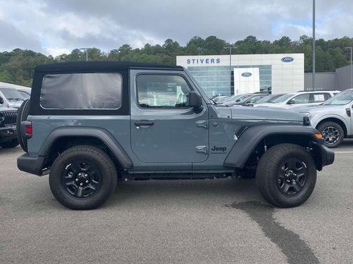 2024 Jeep Wrangler Sport