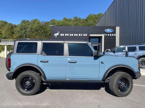 2023 Ford Bronco Black Diamond