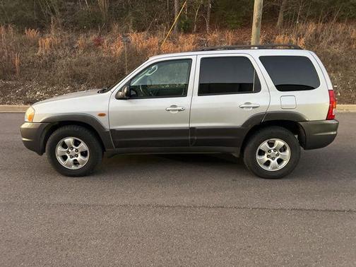 2004 Mazda Tribute LX V6