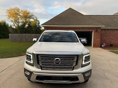 2020 Nissan Titan Platinum Reserve