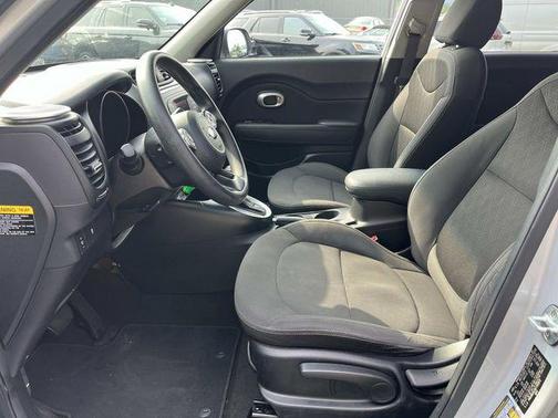 2014 Kia Soul Base