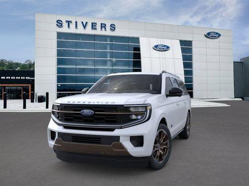 Star White Metallic Tri-Coat 2026 Ford Expedition Max King Ranch