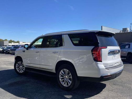 2021 GMC Yukon SLT