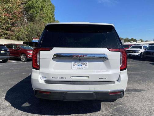 2021 GMC Yukon SLT