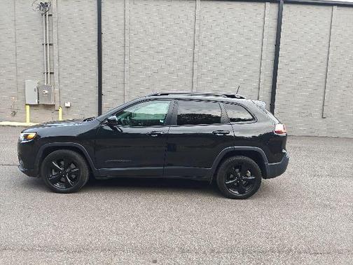 2020 Jeep Cherokee Altitude