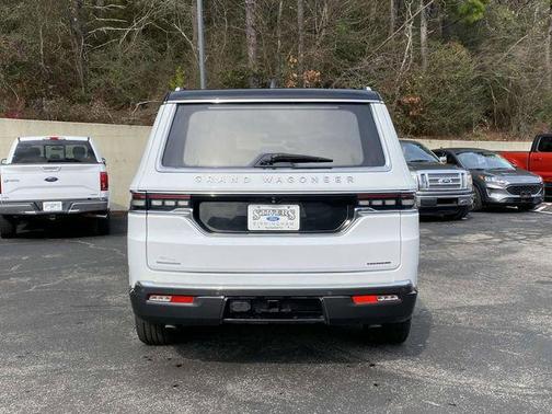 2022 Jeep Grand Wagoneer Series III 4x4